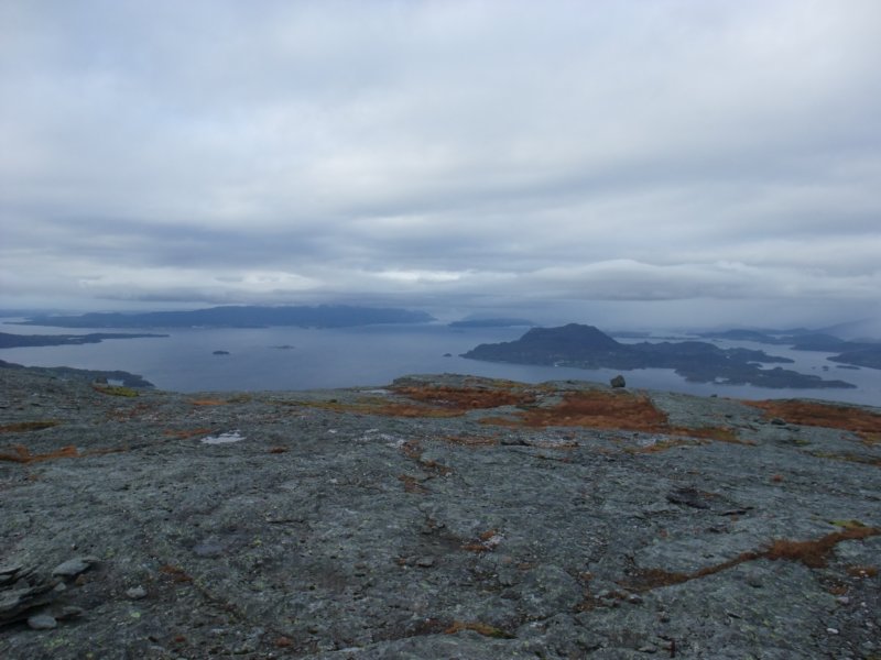 borgundyaihardangerfjorden.jpg
