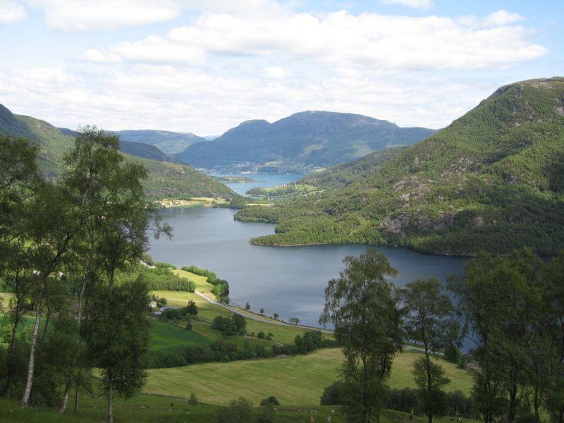 motsandeidfjorden.jpg