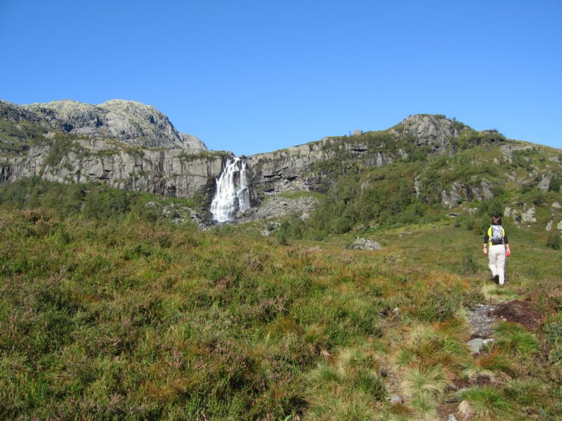 fossdalsfossen.jpg