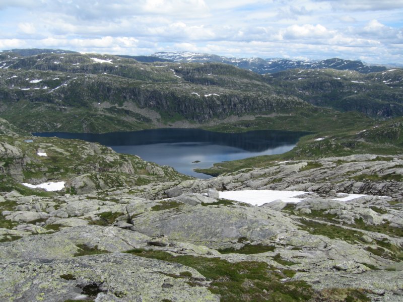 helgedalsvatnet.jpg