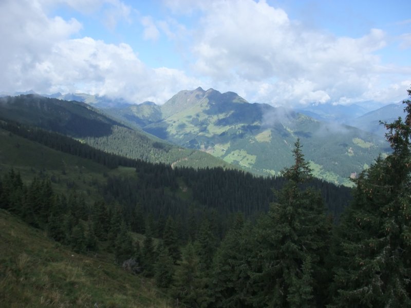 morgendagensmlidetfjernespielberghorn2044m.jpg