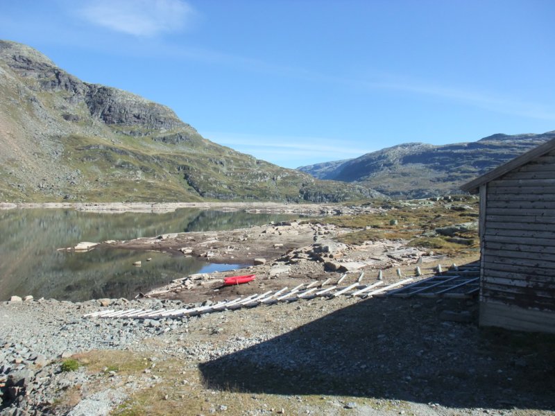 finnabuvatnet.jpg