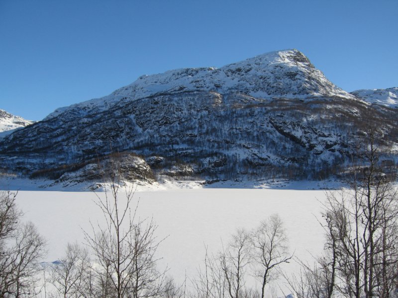 slettedalsvatnet.jpg